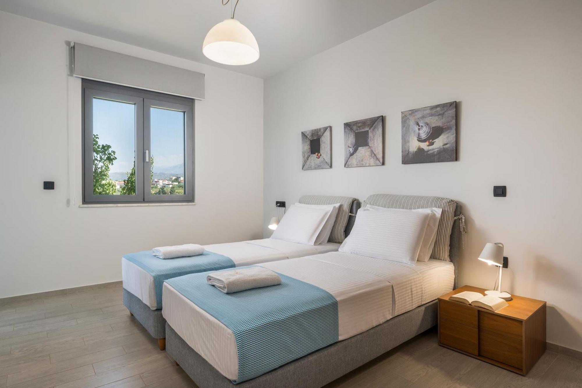Elysium Seaview Oasis Villa Kato Galatas Exteriör bild